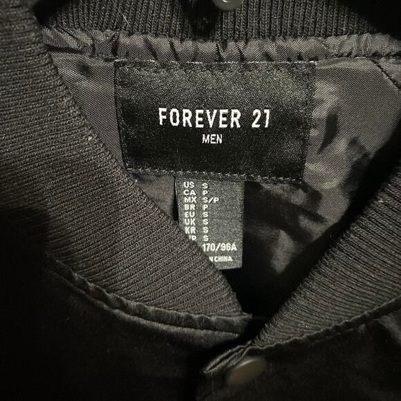 Forever 21 Black Bomber Jacket Small - Picture 6 of 6